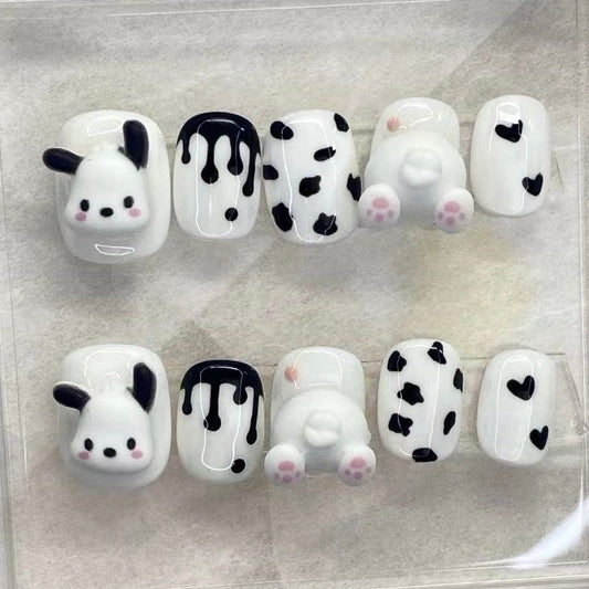 Cute Milky Pachacco Nails