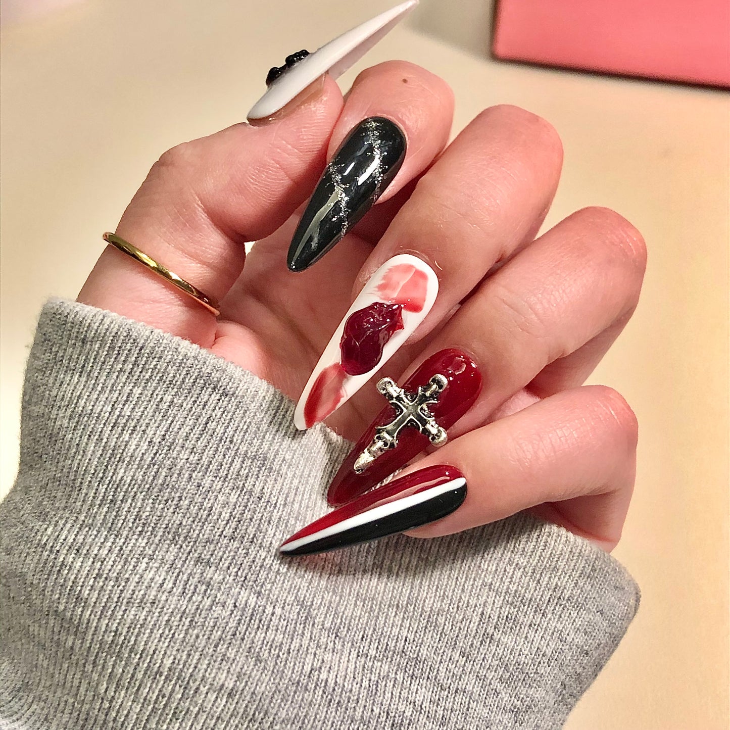 Halloween-Red Bloody Night Nails